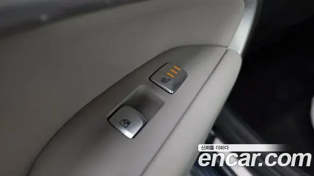 Genesis G70 2022 — Şəkil 33/35