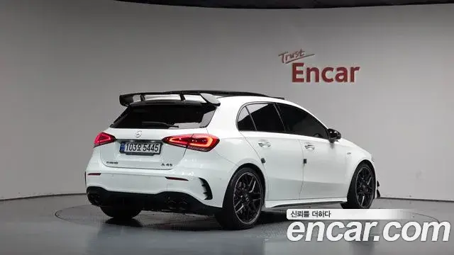 Mercedes-Benz A-Class 2022 — Фото 2/20