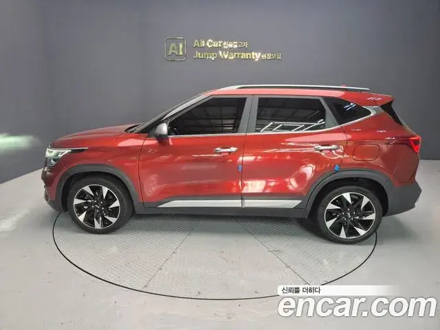 Kia Seltos 2021 — Фото 10/20
