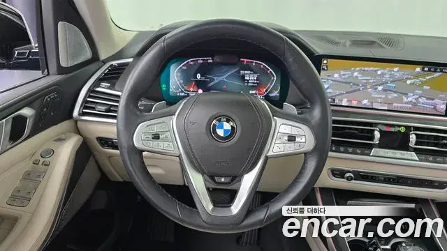 BMW X7 2021 — Фото 13/20