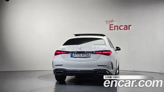 Mercedes-Benz C-Class 2025 — Фото 4/20