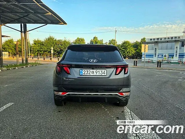 Hyundai The New Tucson 2021 — Фото 4/18
