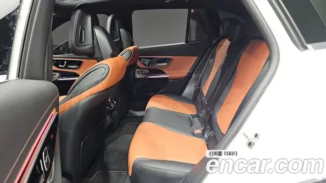 Mercedes-Benz GLC-Class 2023 — Фото 12/20