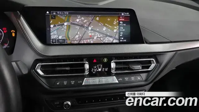 BMW 2 Series Gran Coupe 2022 — Фото 14/20
