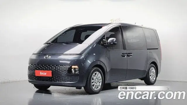 Hyundai Staria 2024 — Фото 1/20