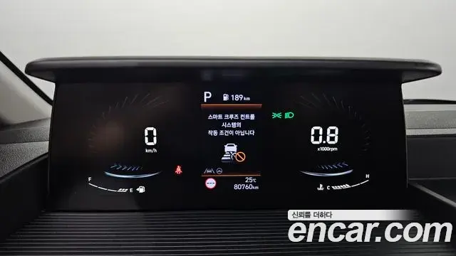 Hyundai Staria 2024 — Фото 8/20