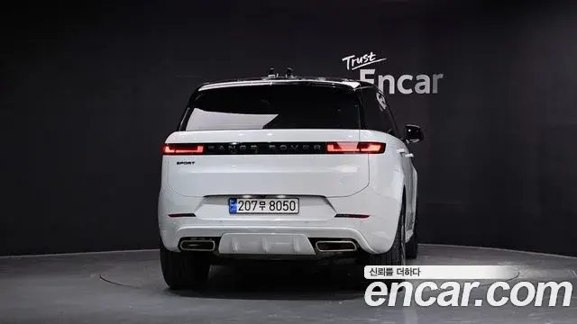 Land Rover Range Rover Sport 2024 — Şəkil 23/30