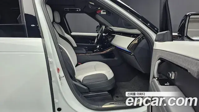 Land Rover Range Rover Sport 2024 — Şəkil 27/30