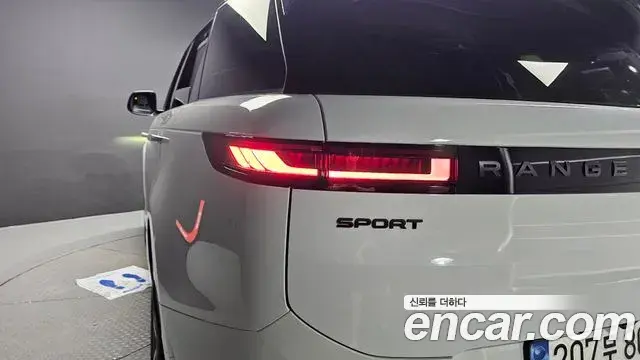 Land Rover Range Rover Sport 2024 — Şəkil 11/30