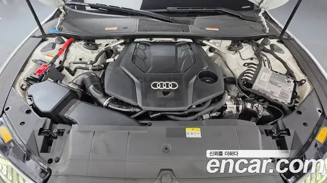 Audi A7 2021 — Фото 6/20