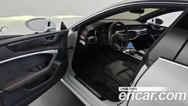 Audi A7 2021 — Фото 10/20