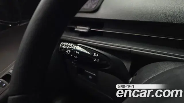 Hyundai Staria 2024 — Фото 17/20