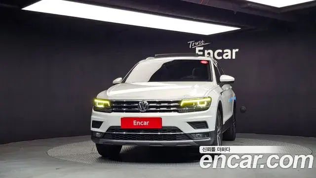 Volkswagen Tiguan Allspace 2018 — Фото 3/20