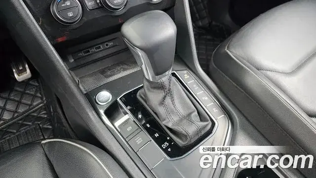 Volkswagen Tiguan Allspace 2018 — Фото 9/20