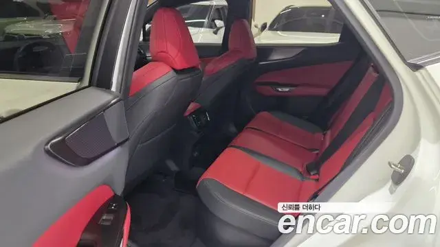 Lexus NX450h+ 2025 — Şəkil 20/20
