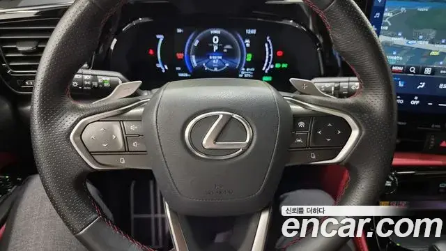 Lexus NX450h+ 2025 — Şəkil 17/20