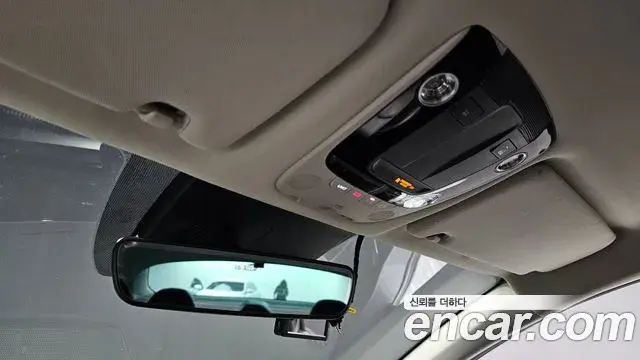 Kia K5 2019 — Şəkil 16/30
