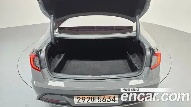 Hyundai Sonata 2019 — Фото 16/20