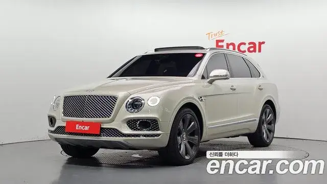 Bentley Bentayga 2018 — Photo 11/20