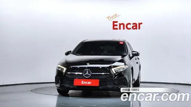 Mercedes-Benz A-Class 2019 — Фото 3/20