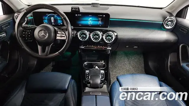 Mercedes-Benz A-Class 2019 — Фото 7/20