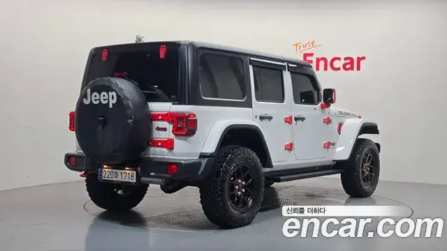 Jeep Wrangler 2024 — Şəkil 2/20