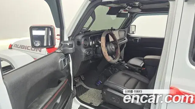Jeep Wrangler 2024 — Şəkil 10/20