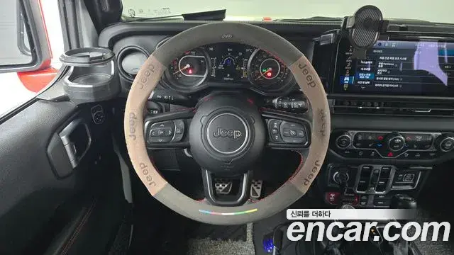 Jeep Wrangler 2024 — Şəkil 13/20