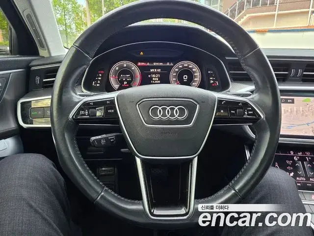 Audi A6 2020 — Фото 4/19