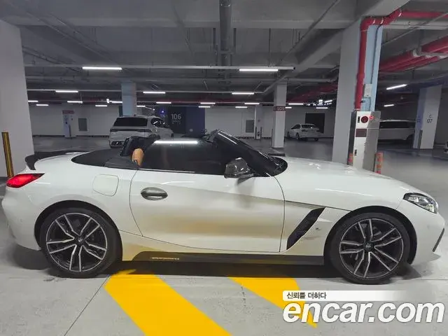 BMW Z4 2020 — Фото 2/7