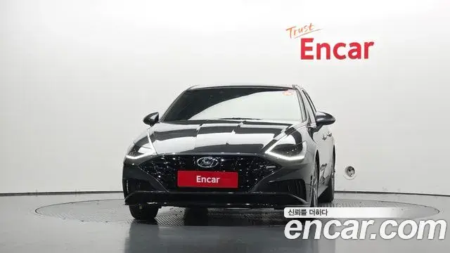 Hyundai Sonata 2019 — Фото 3/20