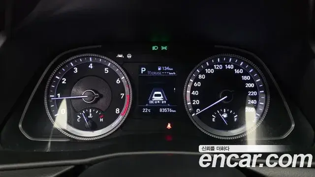 Hyundai Sonata 2019 — Фото 8/20