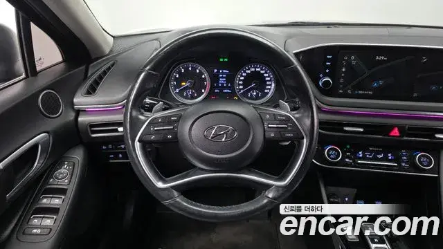 Hyundai Sonata 2019 — Фото 13/20