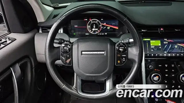 Land Rover Discovery Sport 2020 — Фото 14/20