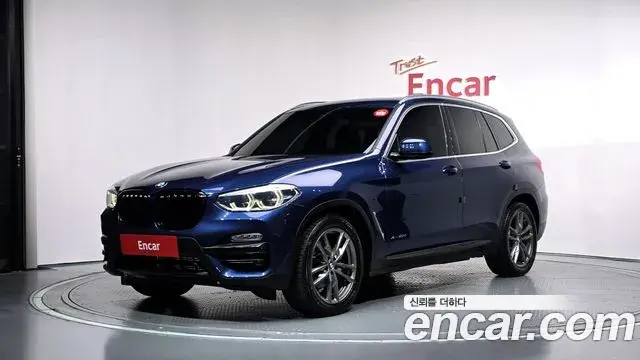 BMW X3 2018 — Фото 1/20