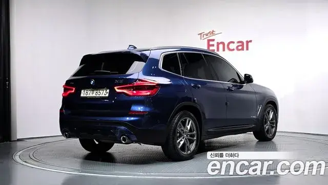 BMW X3 2018 — Фото 2/20