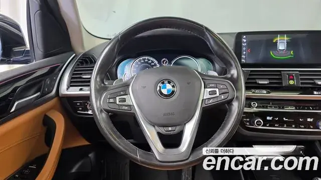 BMW X3 2018 — Фото 12/20
