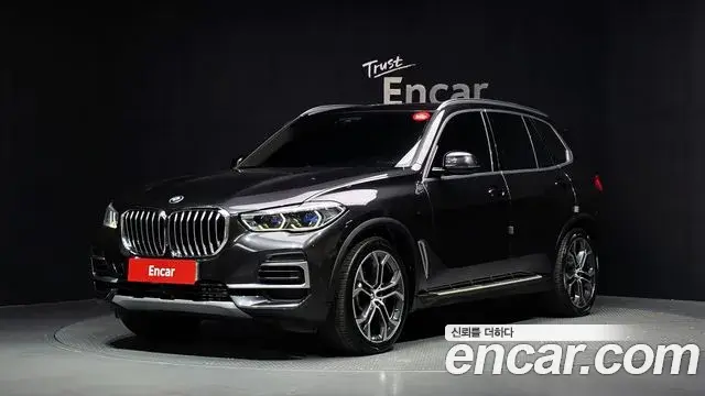 BMW X5 2021 — Photo 10/20