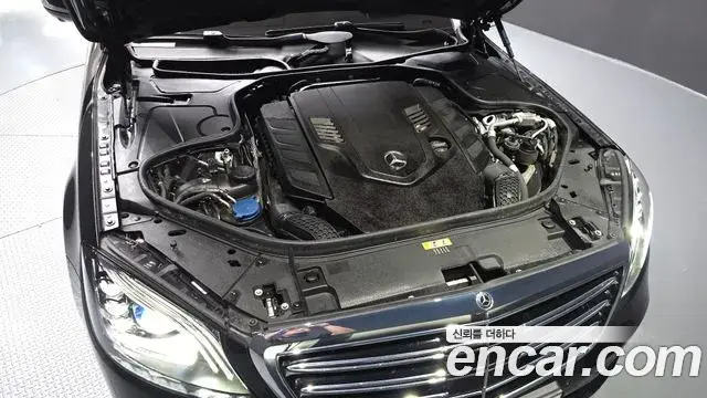 Mercedes-Benz S-Class 2019 — Фото 6/20