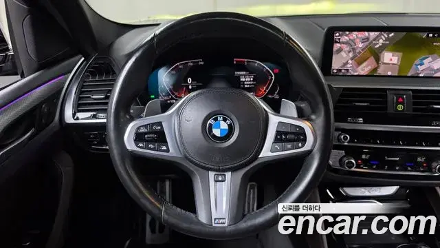 BMW X4 2021 — Фото 13/20