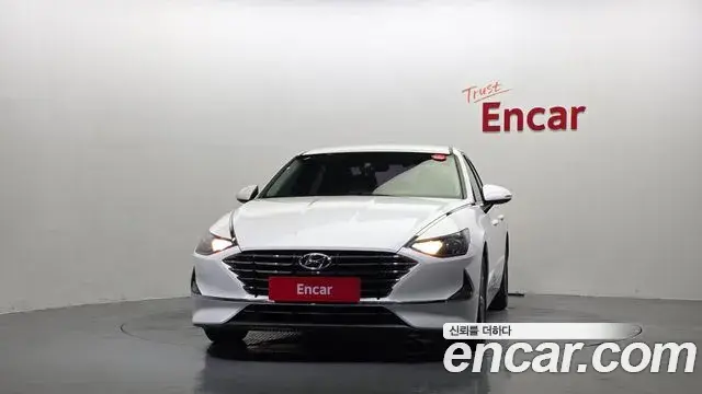 Hyundai Sonata 2019 — Фото 3/20