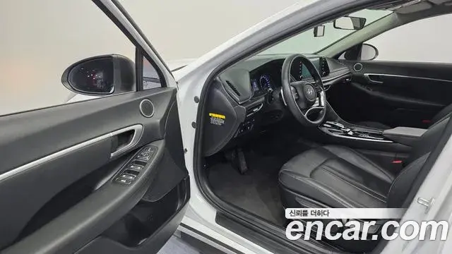 Hyundai Sonata 2019 — Фото 10/20
