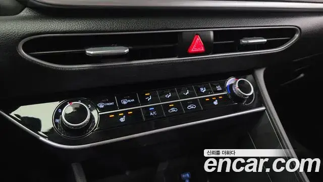 Hyundai Sonata 2019 — Фото 11/20
