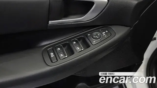 Hyundai Sonata 2019 — Фото 20/20