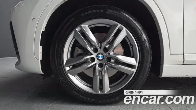 BMW X1 2022 — Фото 5/20