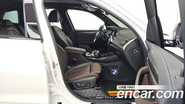 BMW X3 2024 — Фото 11/20