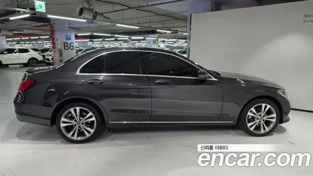 Mercedes-Benz C-Class 2021 — Фото 8/20