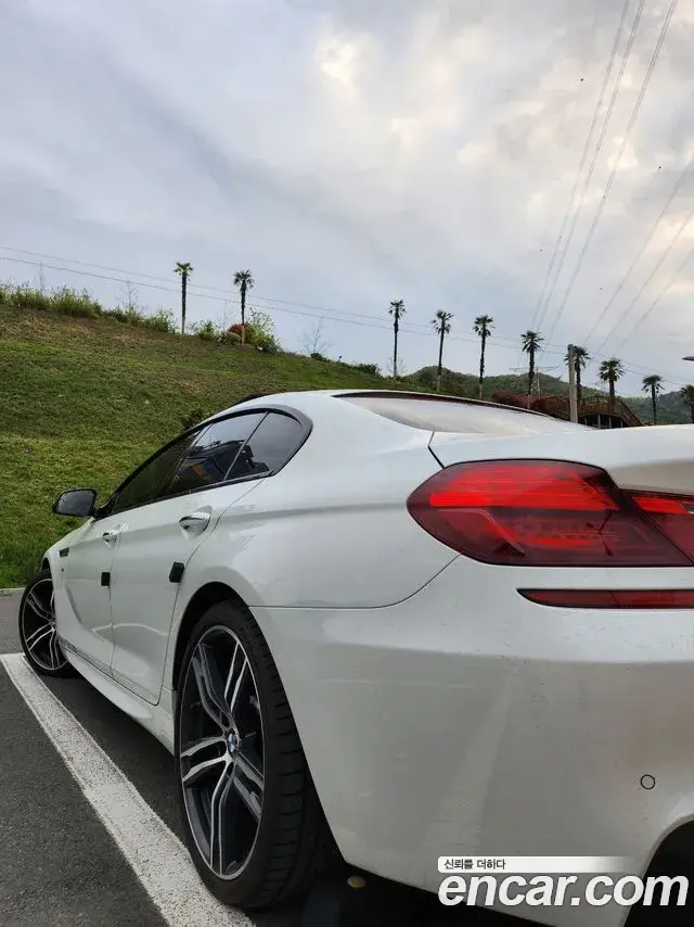 BMW 6 Series 2018 — Фото 3/17