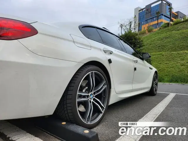 BMW 6 Series 2018 — Фото 4/17