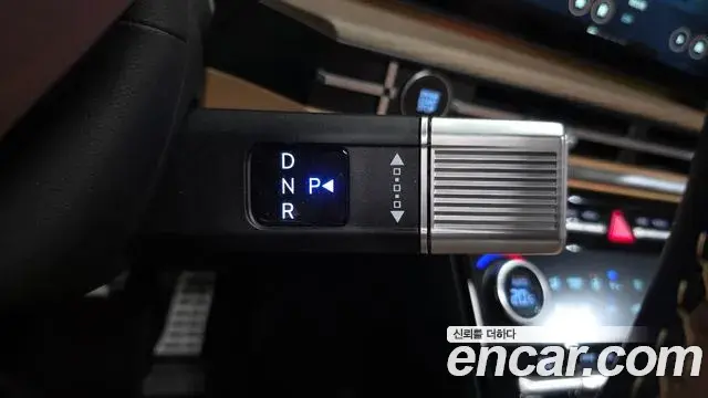 Hyundai Santa Fe 2024 — Photo 9/20